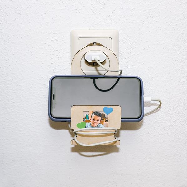 2_Gestaltung\1xxx\102435_G1_Handy_Ladestation.jpg