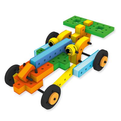 2_Gestaltung\3xxx\303247_G6_Bakoba_Rennauto.jpg